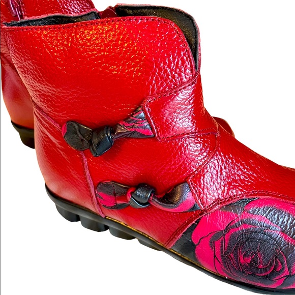 Red Floral Leather Boots NWOT - Picture 3 of 5